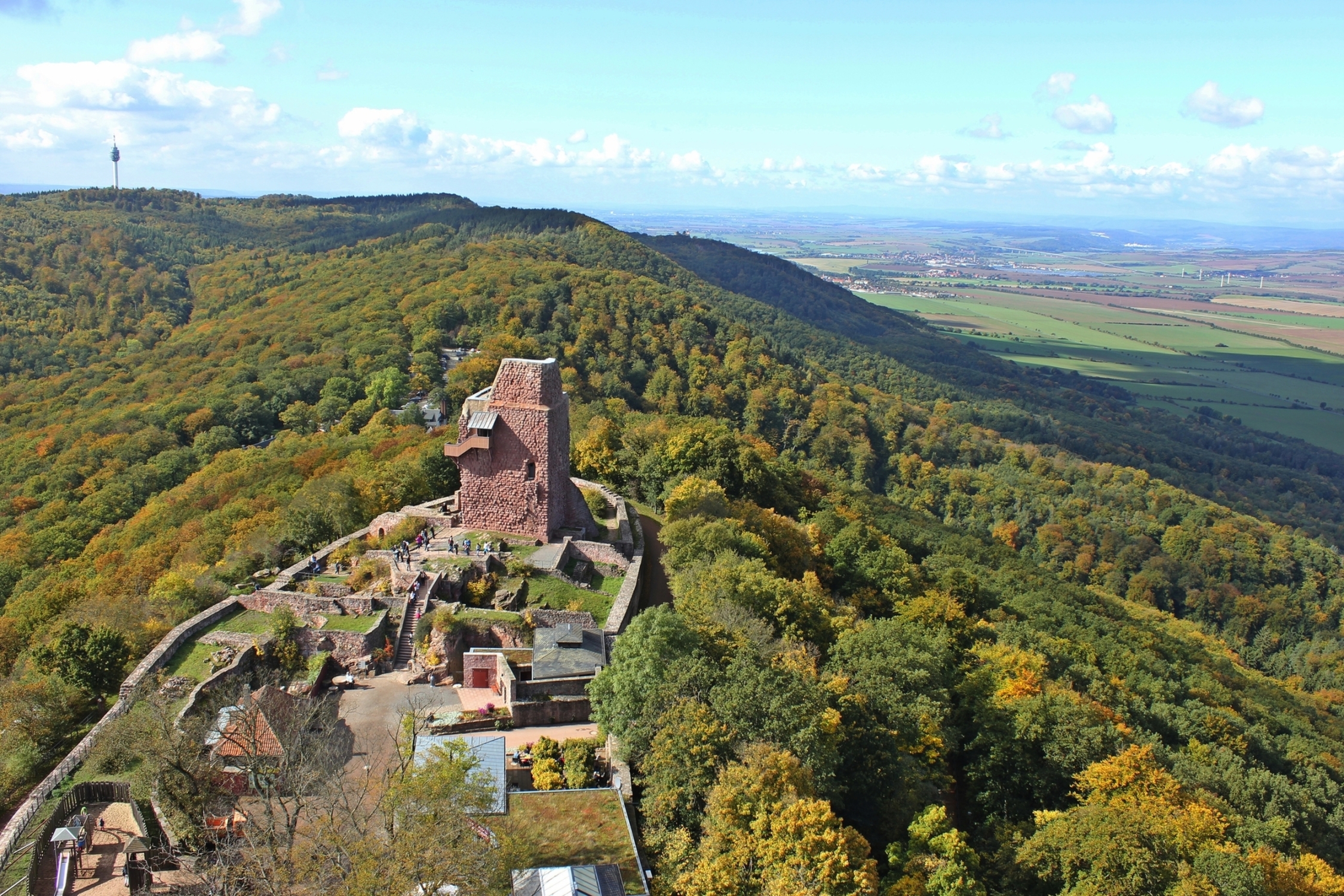 Kyffhäuserdenkmal (auch Barbarossadenkmal) im Kyffhäusergebirge in Thüringen, Deutschland