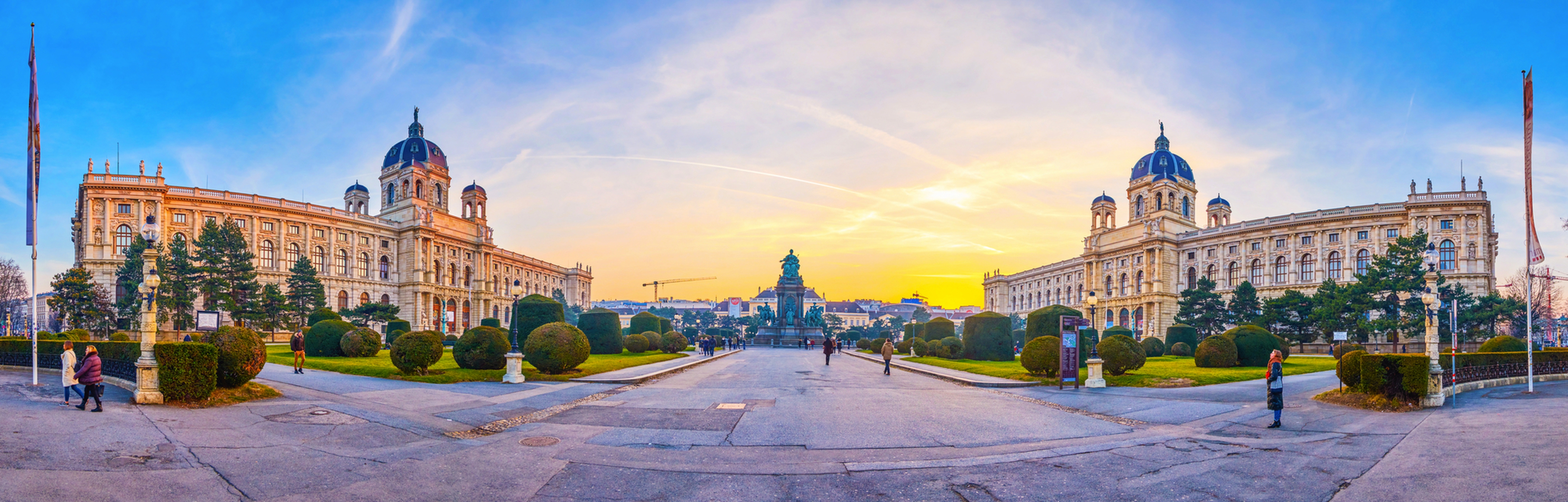 Panorama des Maria-Thersien-Platzes in Wien, Österreich